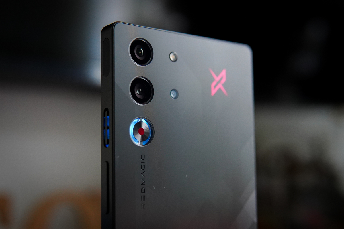 Snapdragon 8 Elite và quạt tản nhiệt: Trải nghiệm gaming "cực đỉnh" - techlade