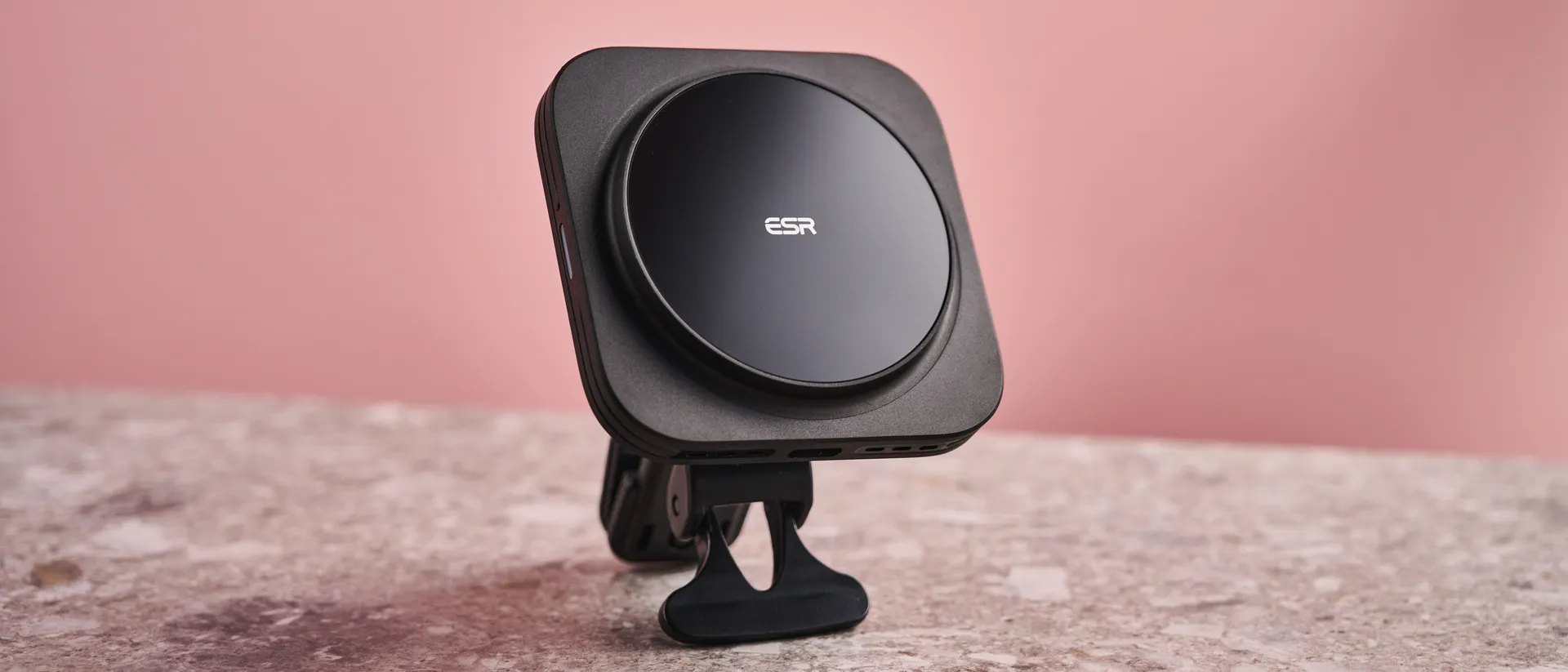 ESR Halolock: Sạc MagSafe cho xe hơi, nhanh chóng và tiện lợi - techlade