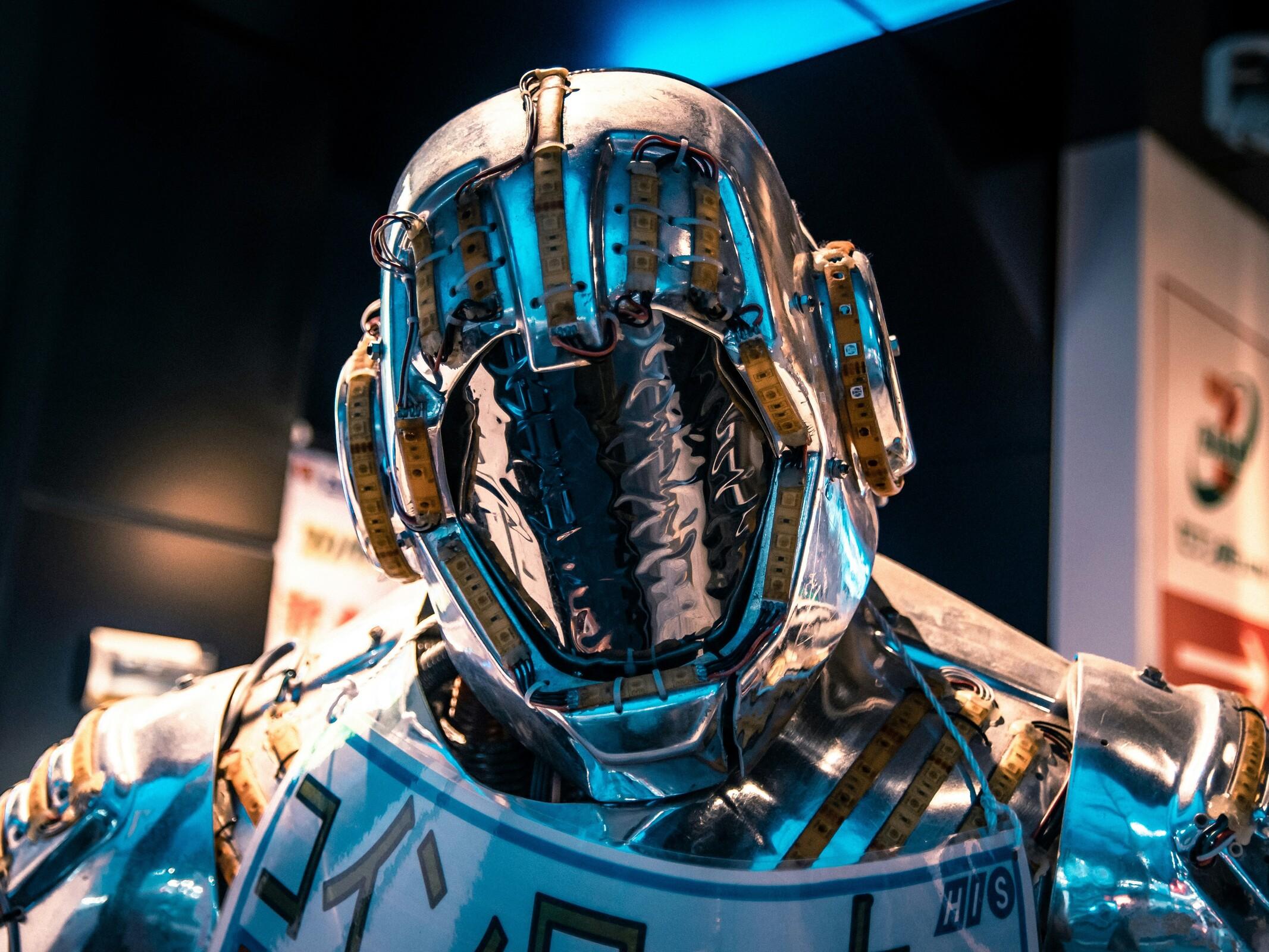 FBI cảnh báo nguy cơ lừa đảo AI ngày càng tinh vi - Techlade