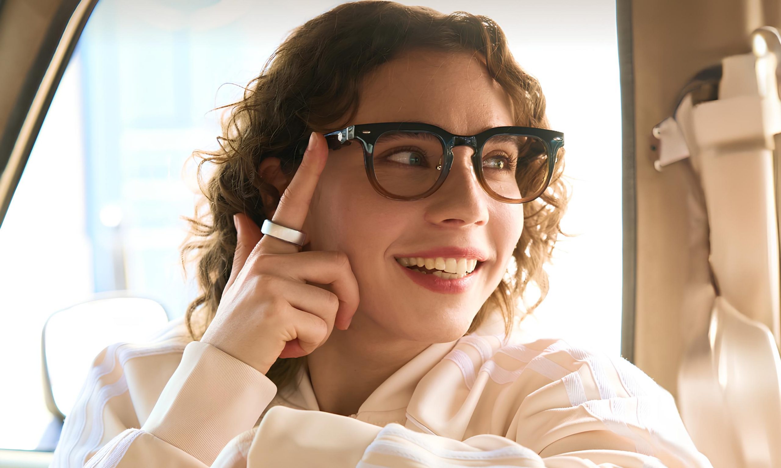 Kính thông minh Halliday với màn hình và hệ thống điều khiển độc đáo - techlade