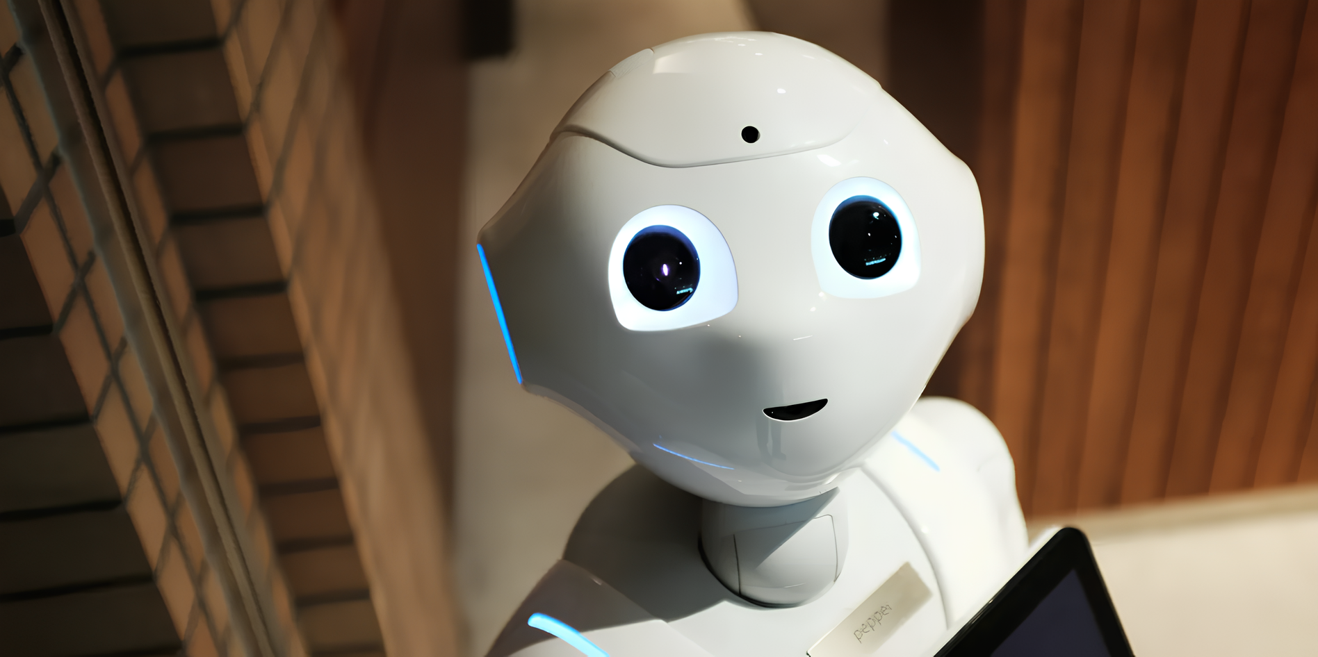 Apple và Meta có thể đối đầu trong cuộc đua robot hình người - Techlade