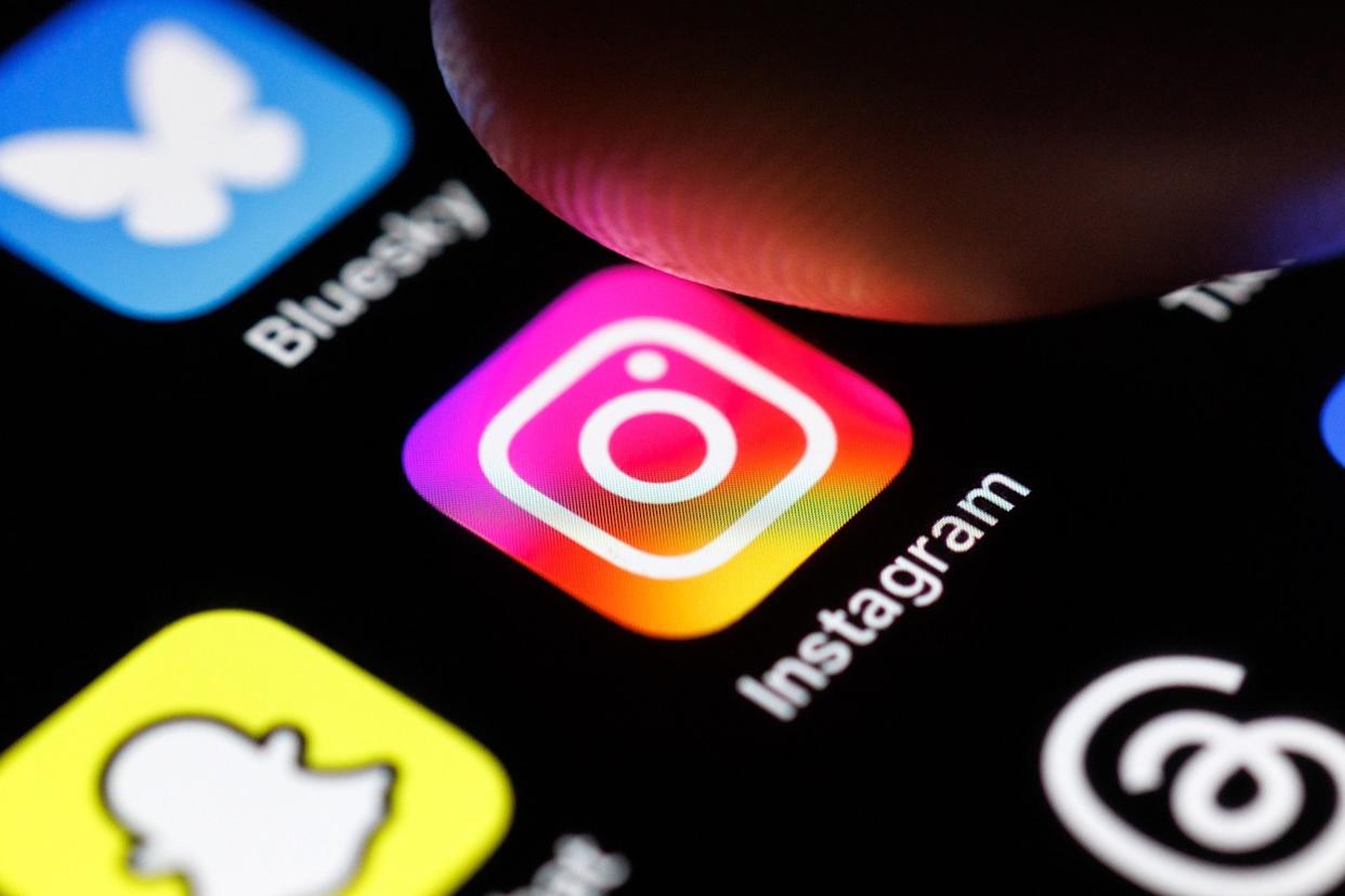 Instagram bị sập? Người dùng báo lỗi không đăng nhập được - techlade