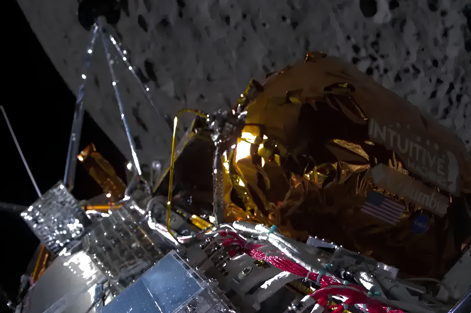 ROLSES-1: Kính thiên văn vô tuyến đầu tiên trên Mặt Trăng mở ra kỷ nguyên mới cho thiên văn học - Techlade