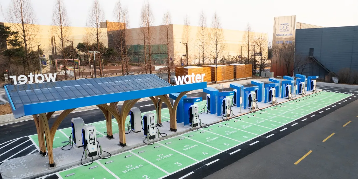 Hàn Quốc khai trương trạm sạc nhanh ngoài trời lớn nhất dành cho xe điện - Techlade