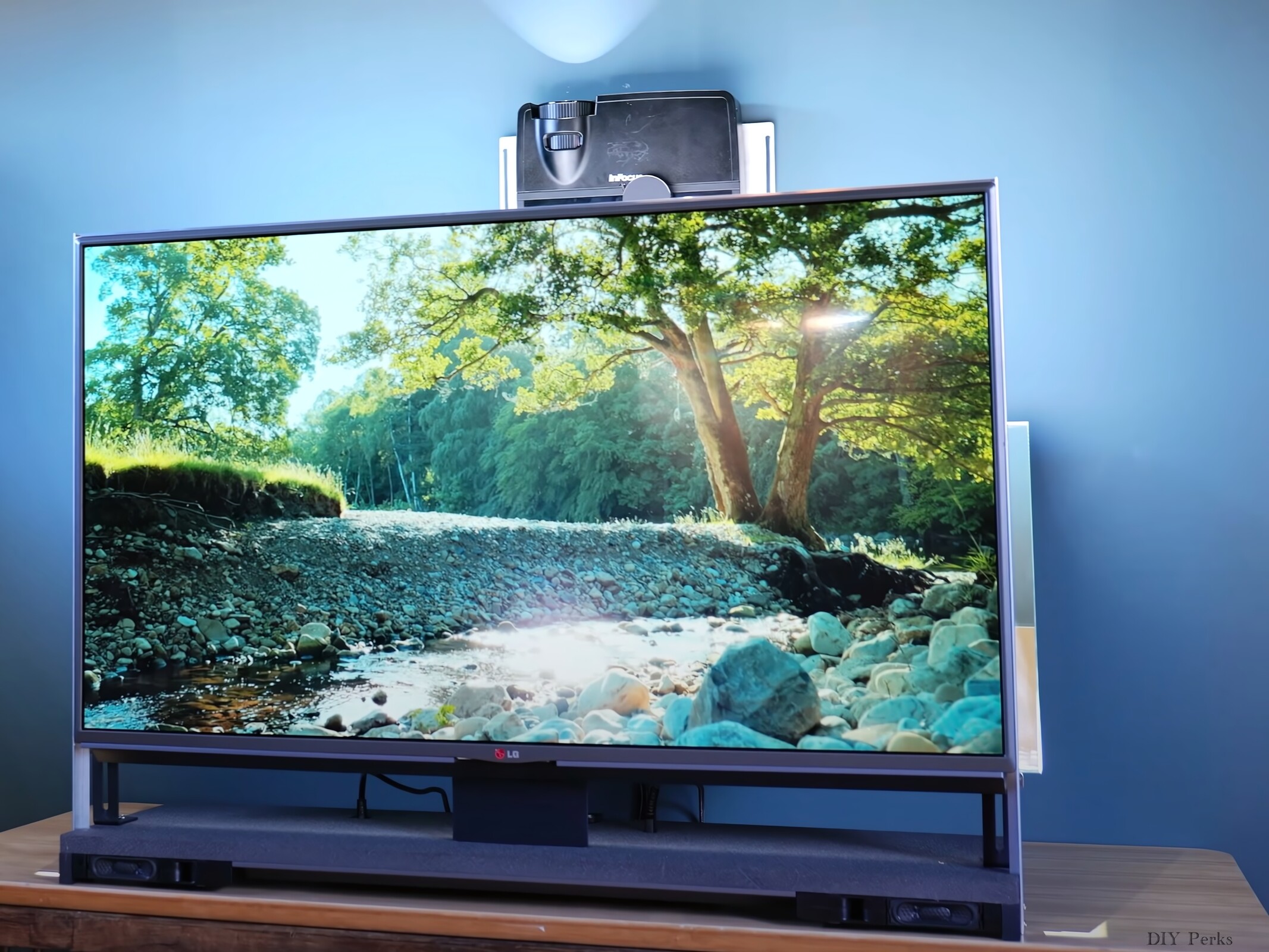 Biến rác thải điện tử thành màn hình chất lượng OLED: Ý tưởng đột phá từ YouTuber Matthew Perks - Techlade