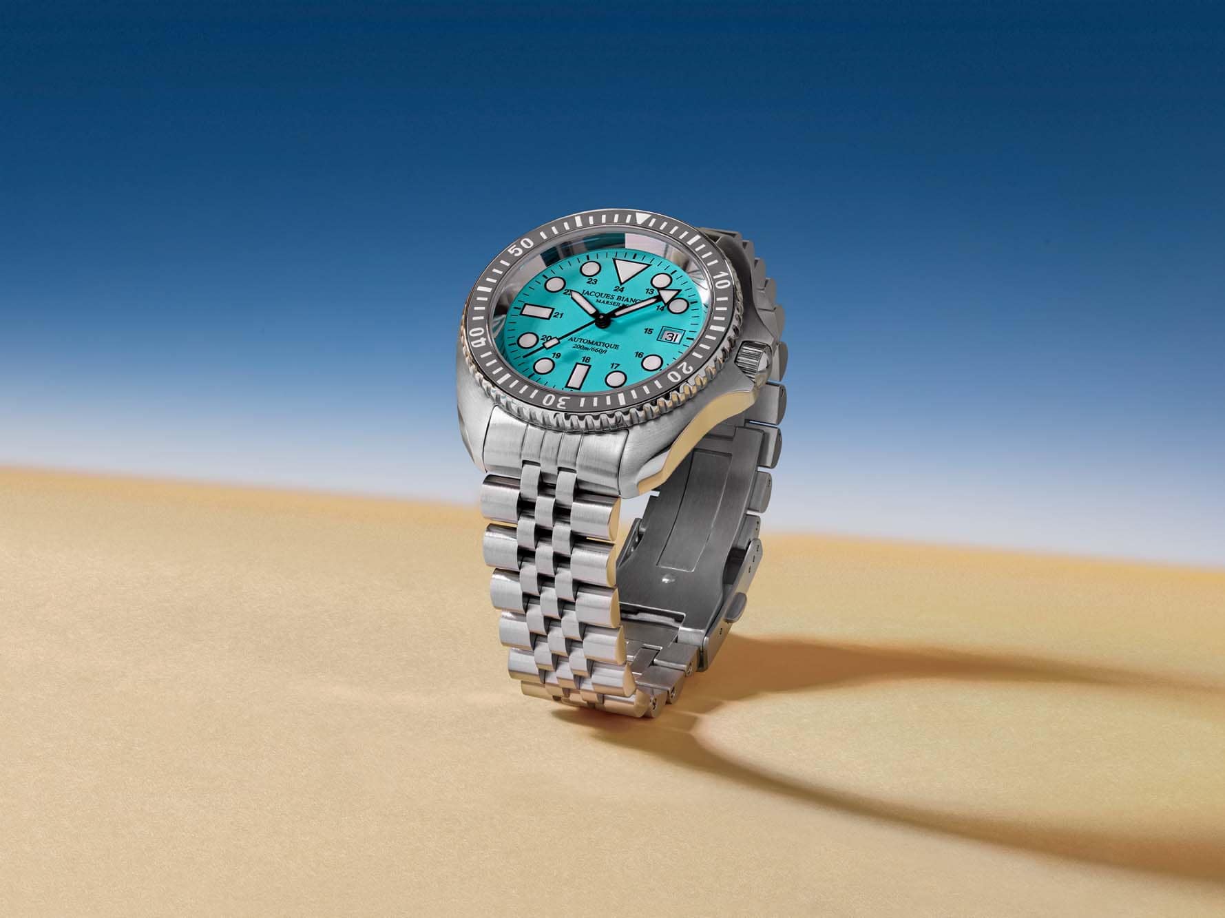 Jacques Bianchi JB200 Aquastrike: Đồng hồ lặn cổ điển "tái xuất" với màu sắc hiện đại - Techlade