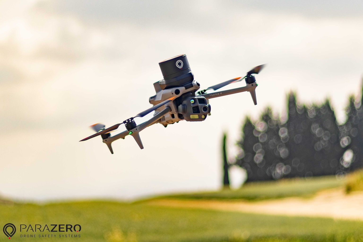 SafeAir M4: Hệ thống "dù" cứu cánh cho drone, tăng cường an toàn khi bay - Techlade