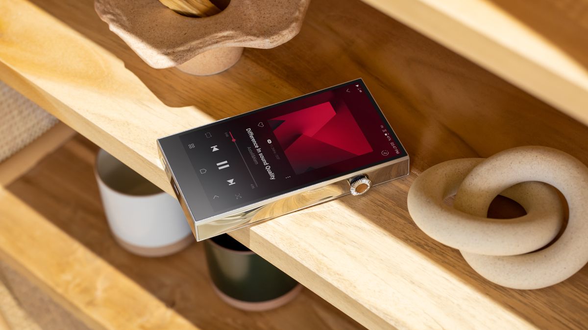 Astell&Kern ra mắt máy nghe nhạc di động audiophile kèm đế sạc tiện lợi - techlade