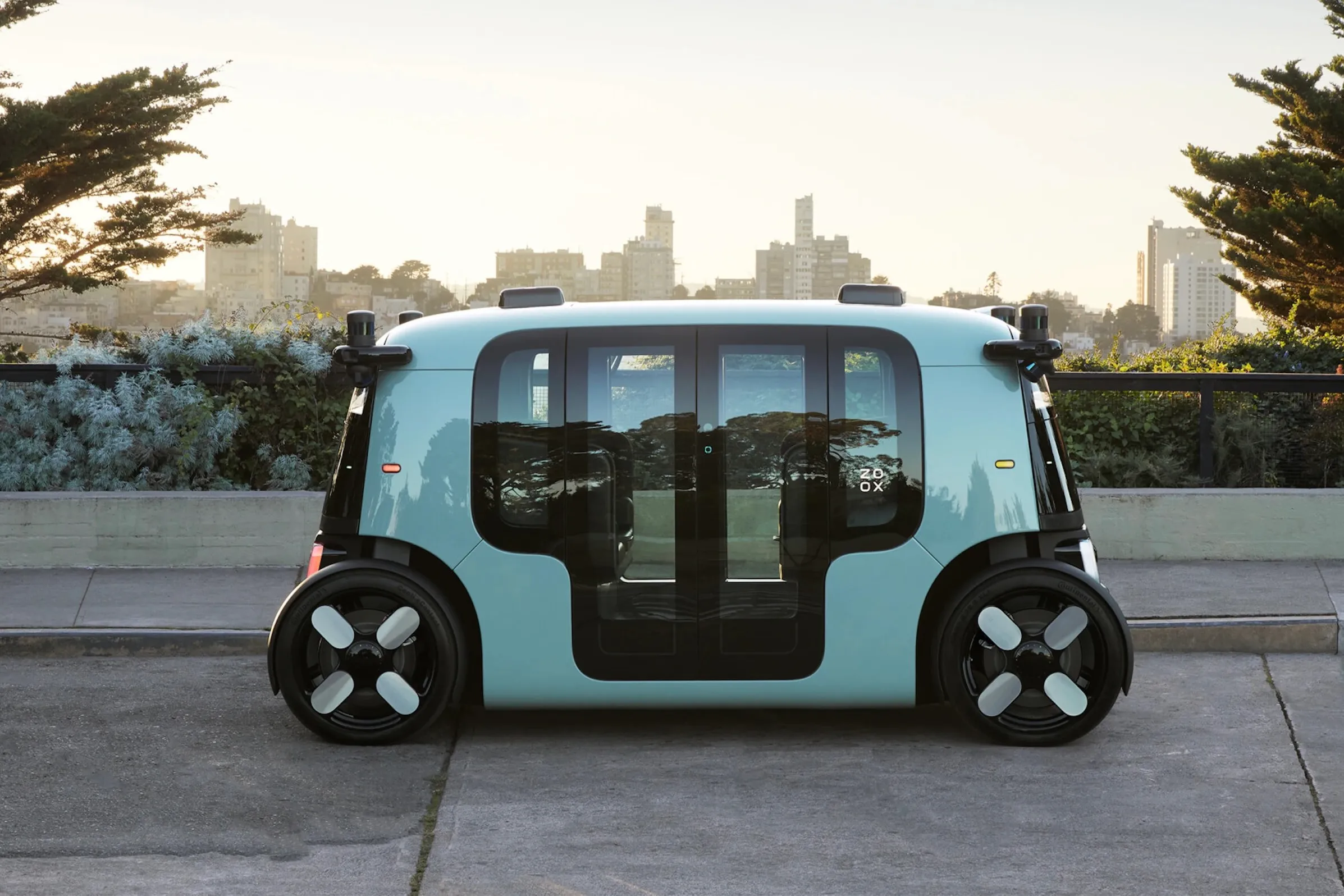 Amazon thu hồi phần mềm robotaxi Zoox sau sự cố va chạm tại Las Vegas - techlade