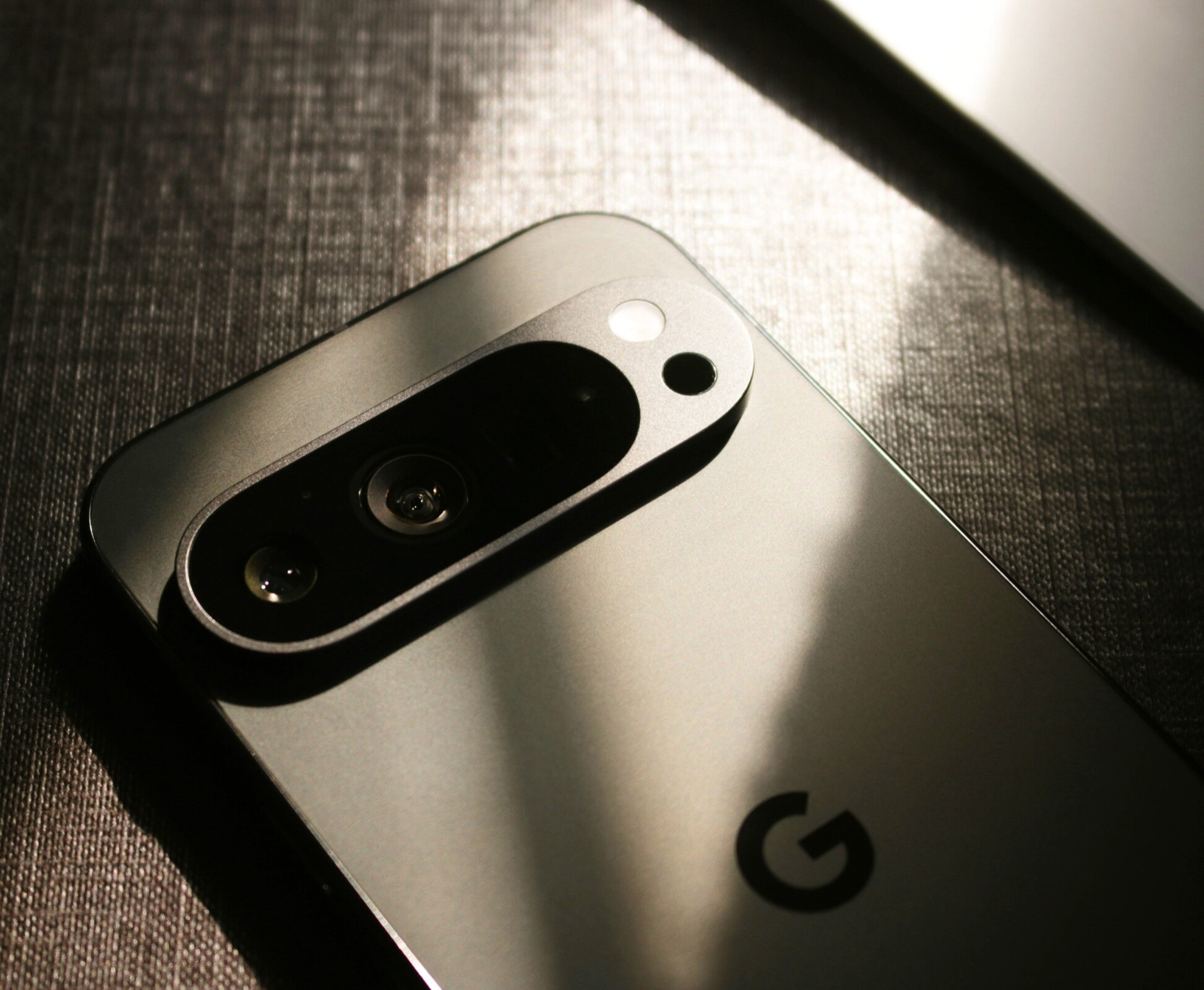 Google Pixel 10 "lột xác": Chip Tensor G5 sản xuất bởi TSMC, hiệu năng tăng 43% - Techlade