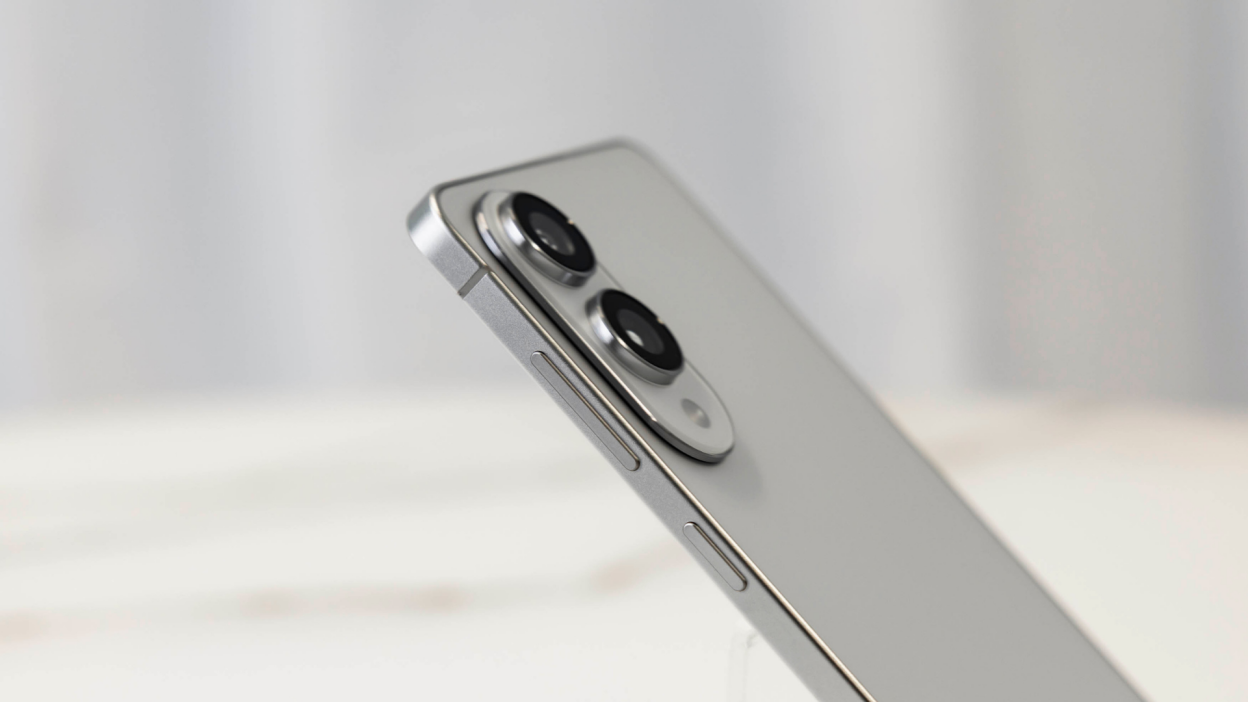 Samsung trình làng Galaxy S25 Edge siêu mỏng - techlade