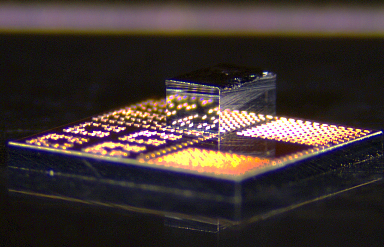 Công nghệ chip 3D đột phá của MIT: Mở đường cho điện tử nhanh, mạnh và tiết kiệm năng lượng hơn - Techlade