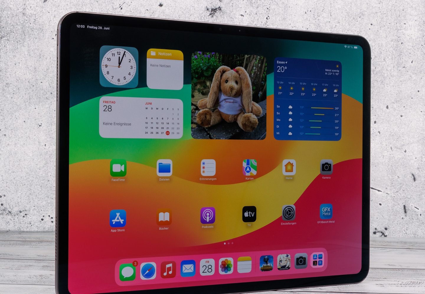 TCL sắp ra mắt màn hình Real RGB Tandem OLED - Techlade