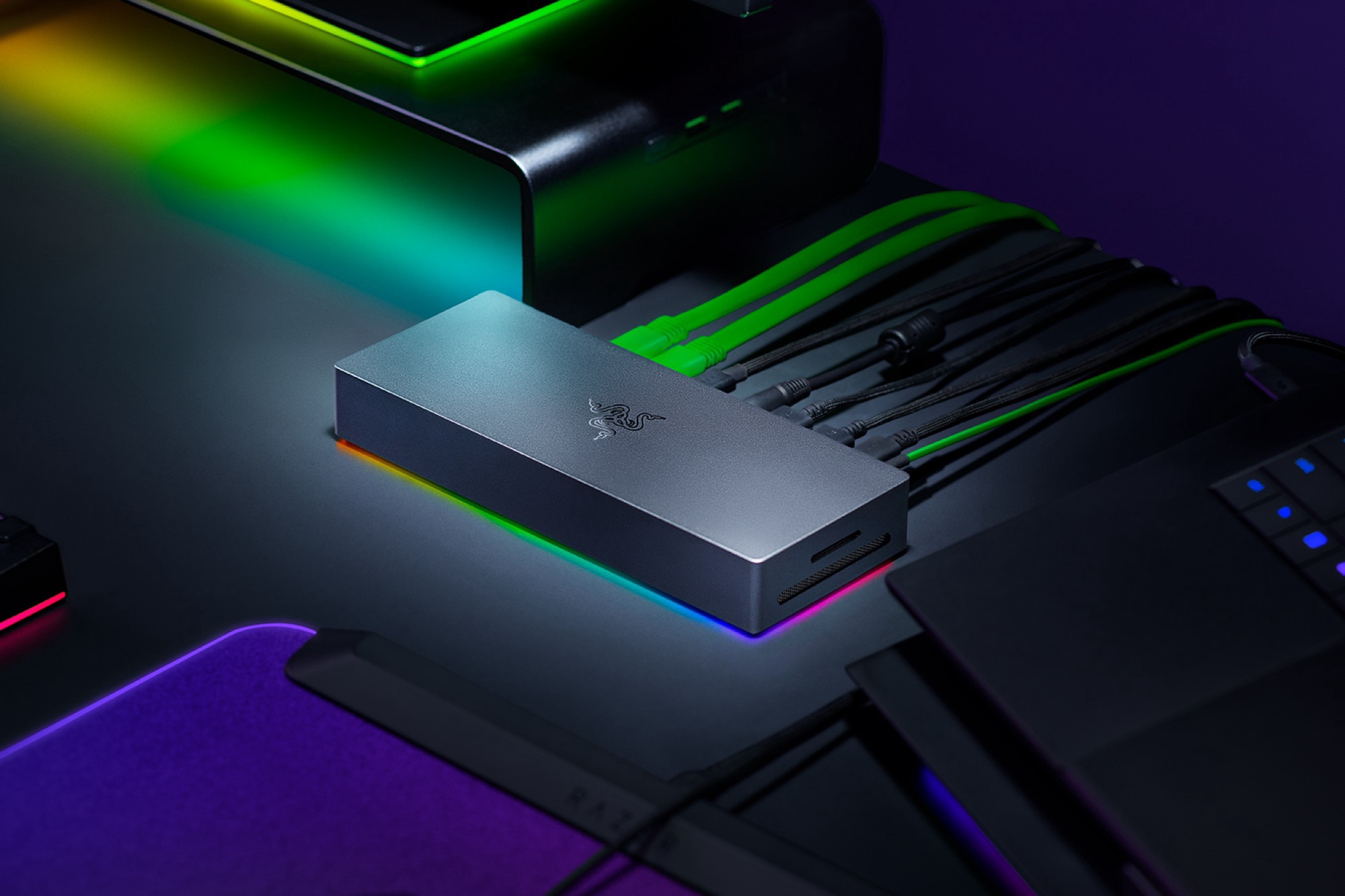 Razer ra mắt Thunderbolt 5 Dock Chroma - Techlade