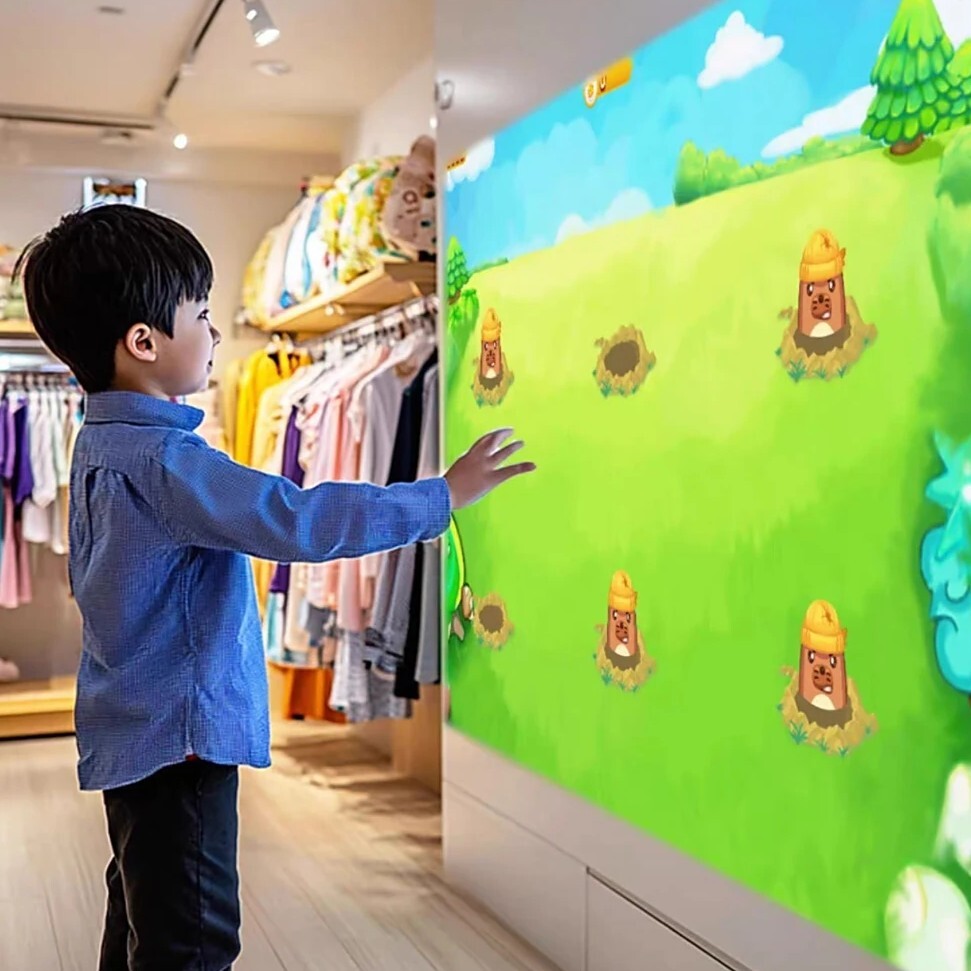 BenQ B7100 ra mắt tại Trung Quốc: Máy chiếu gaming tương tác, có 20 game cài sẵn - Techlade