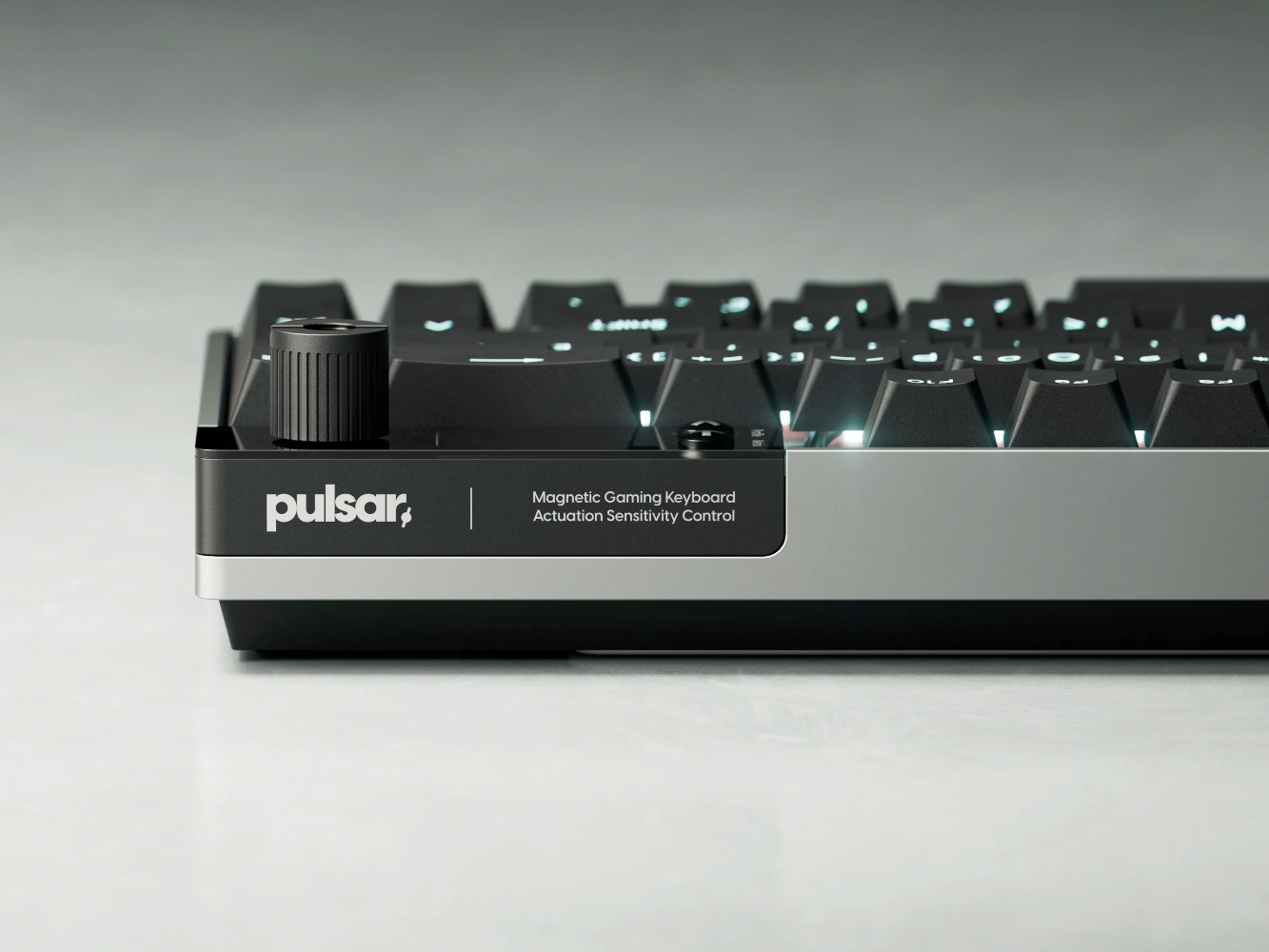 Pulsar eS HE 70 ra mắt: Bàn phím cơ gaming 8.000 Hz, switch từ tính và màn hình LCD tích hợp - Techlade