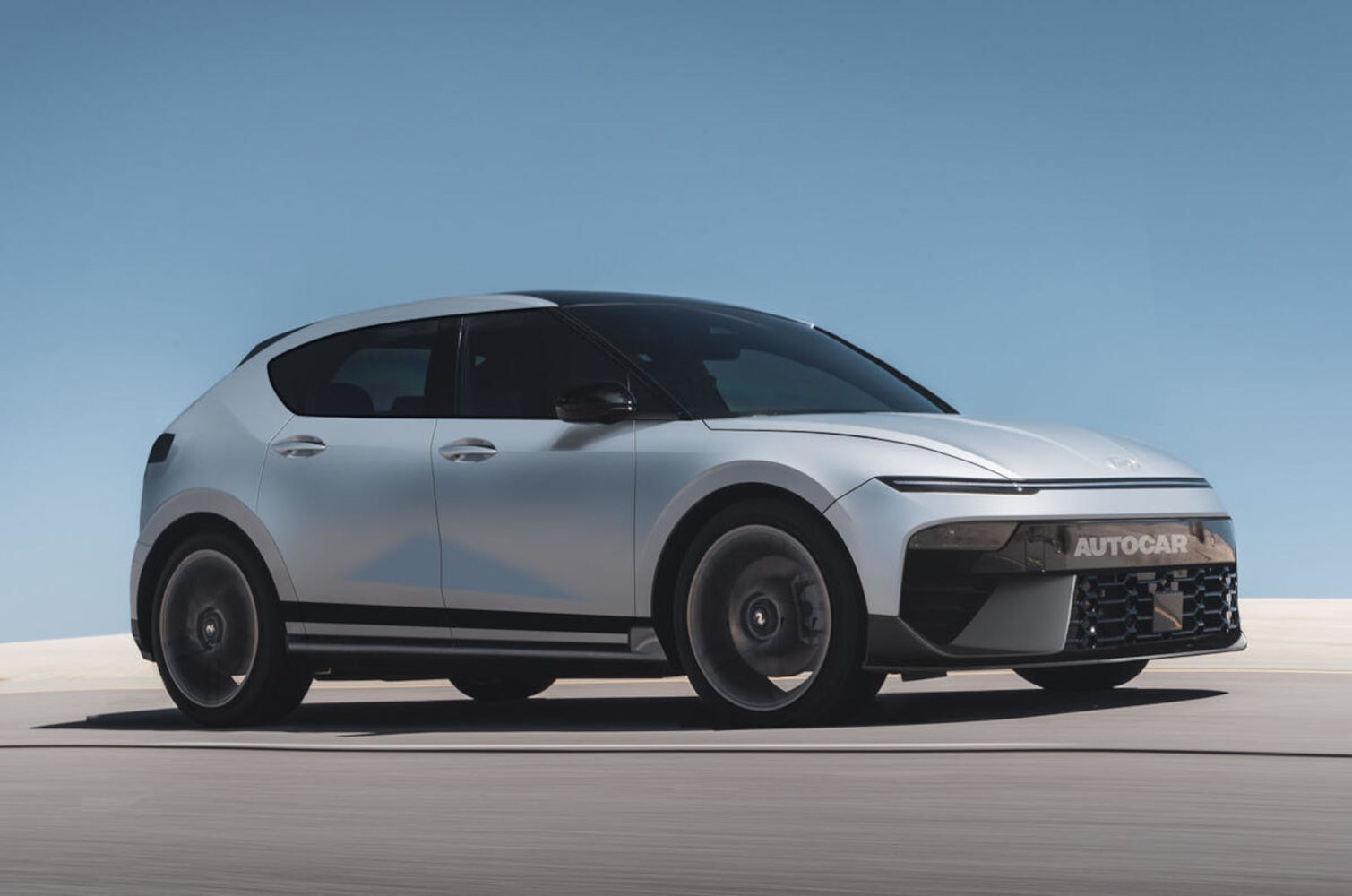 Hyundai Ioniq 2 sắp ra mắt: Crossover điện nhỏ gọn, pin 58-81 kWh - Techlade