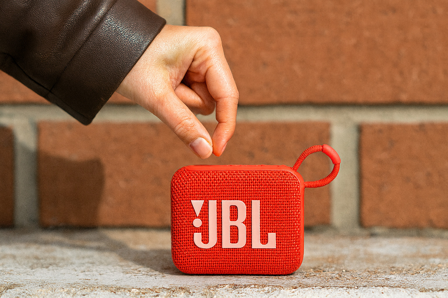 JBL Go 4 'phá' giá kỷ lục, đạt mức thấp nhất trong năm - Techlade