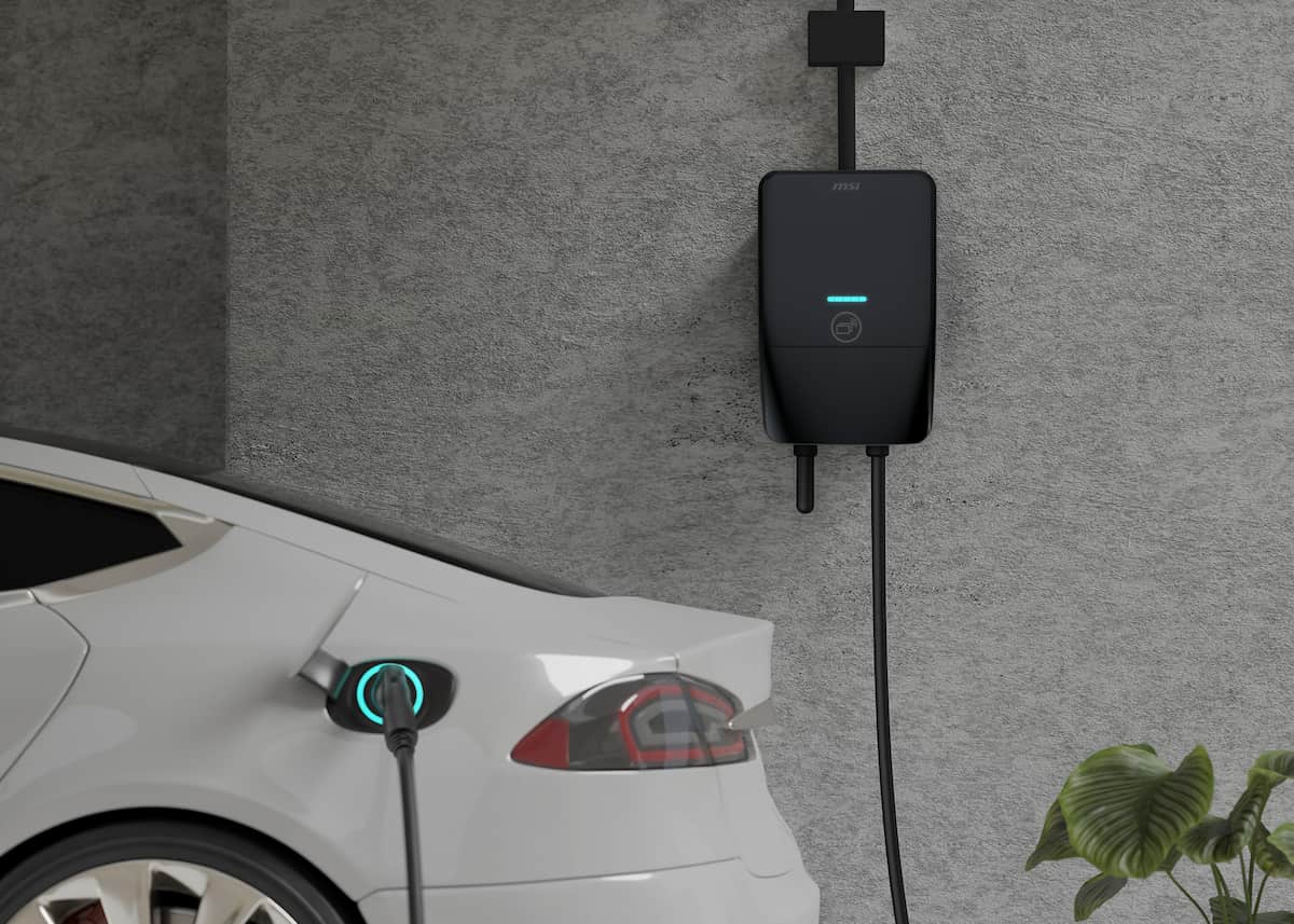 MSI lấn sân sang thị trường sạc xe điện: Ra mắt EV Life và EV Life Plus - Techlade