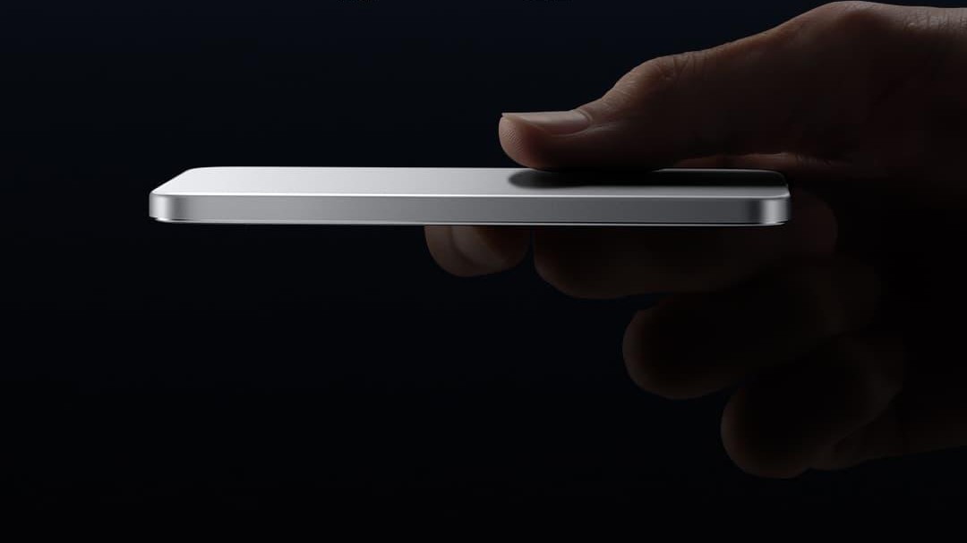 Xiaomi ra mắt sạc dự phòng từ tính siêu mỏng: Pin 5.000 mAh chỉ dày 6mm, sạc không dây 15W - Techlade