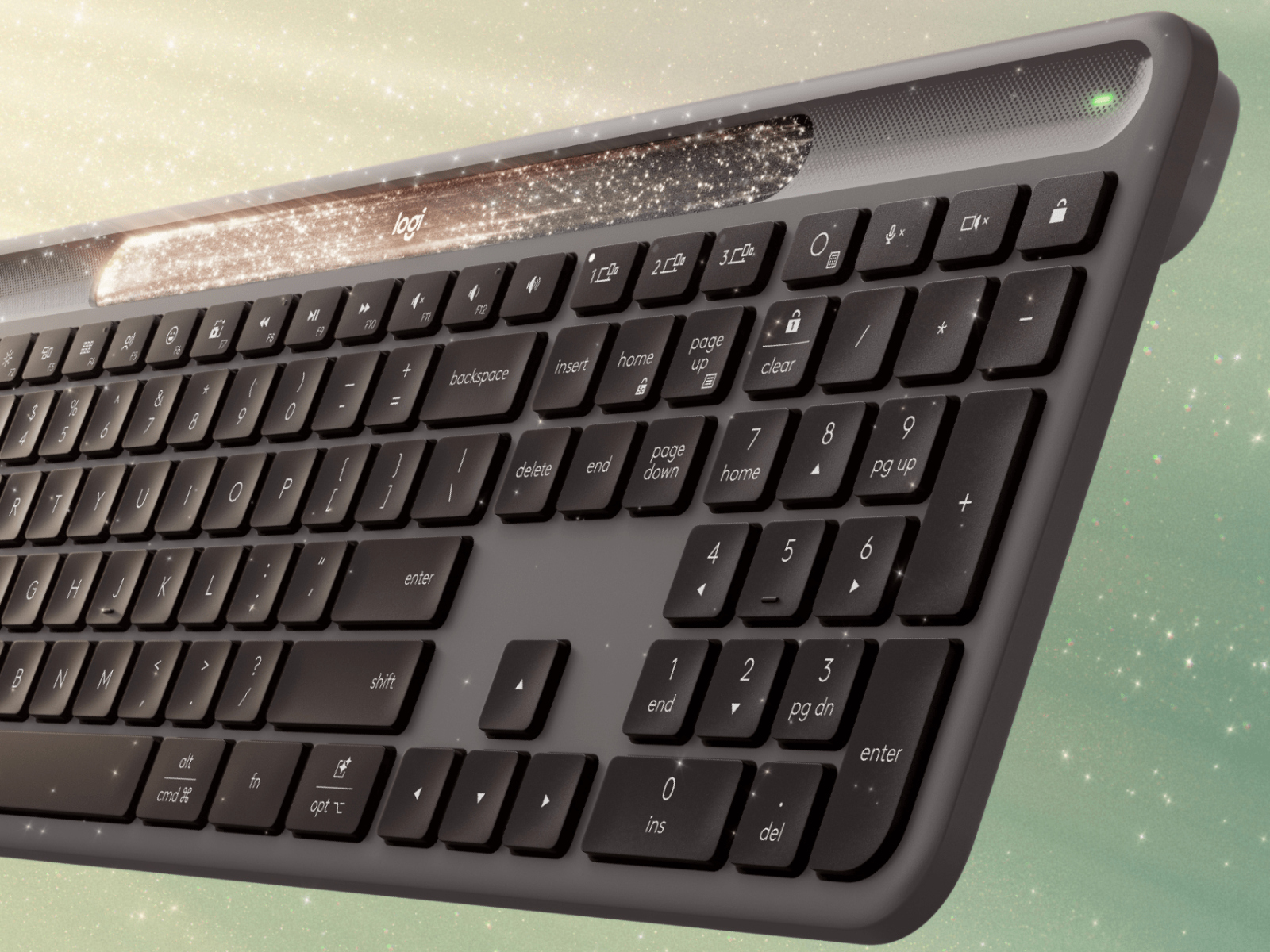 Logitech Signature Slim Solar Plus lộ diện: Bàn phím không dây dùng năng lượng mặt trời - Techlade